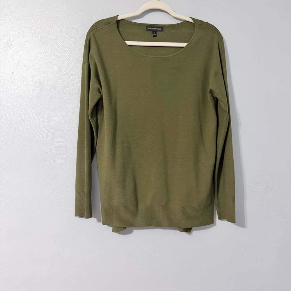 Banana Republic Sweater Size M Green Rayon Polyester Pullover